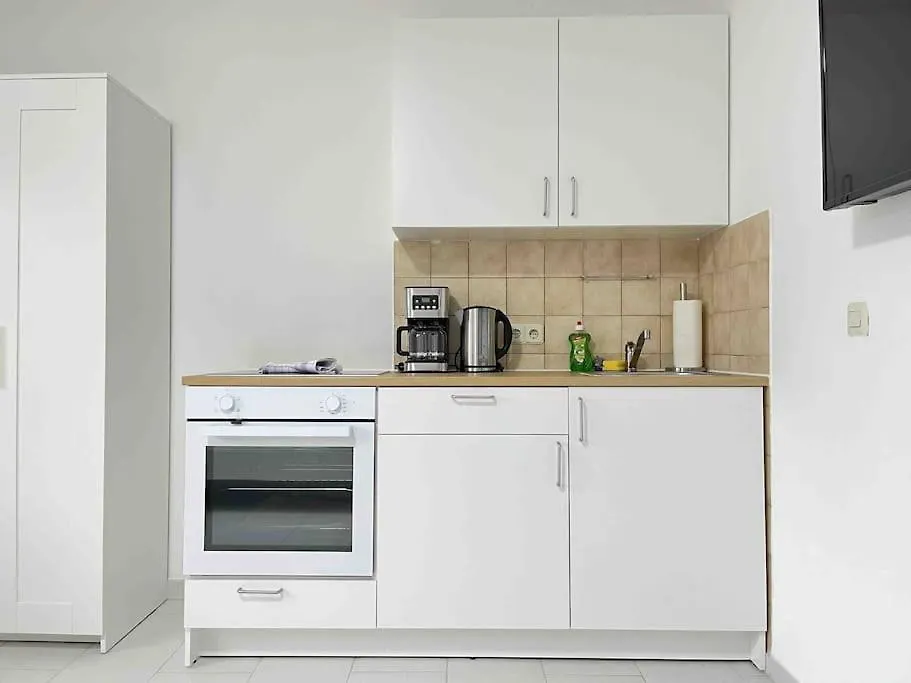 Apartment Lap102 - Smarte Monteurwohnung Uebergangswohnung Lappersdorf